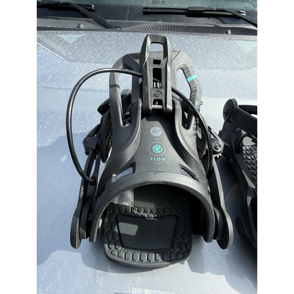 New Mayon Flow Snowboard Bindings Size M Pair - Picture 2 of 7